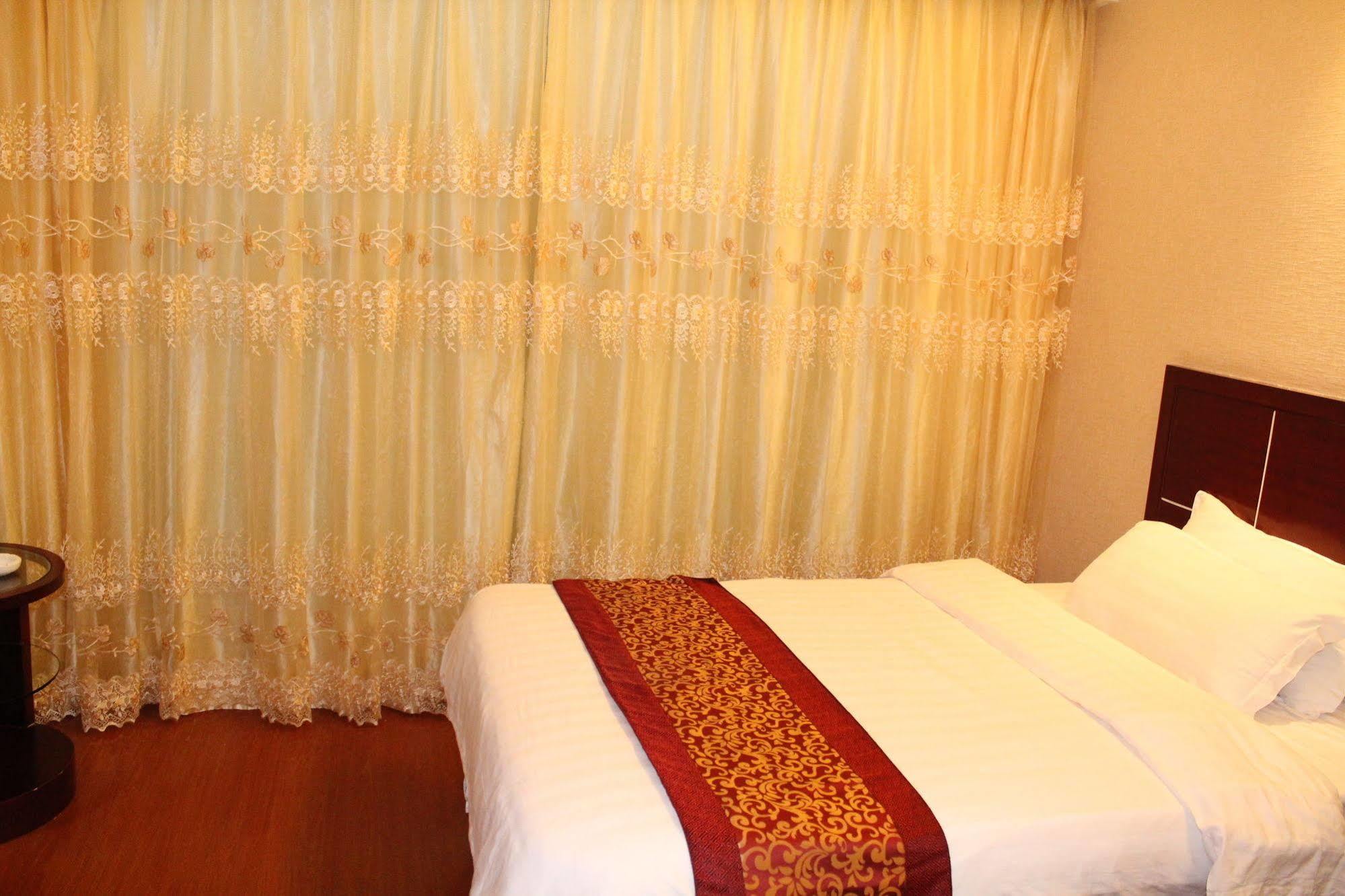 Zhongda Jindu Hotel Гуанджоу Екстериор снимка