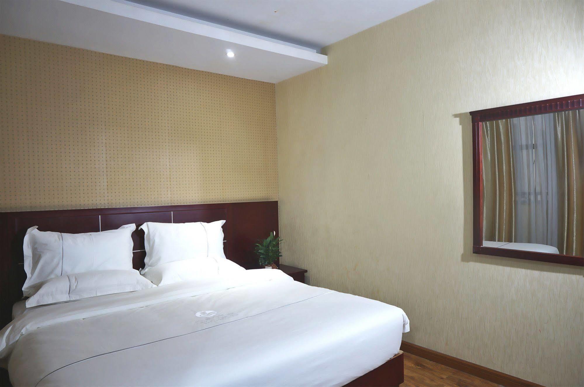 Zhongda Jindu Hotel Гуанджоу Екстериор снимка
